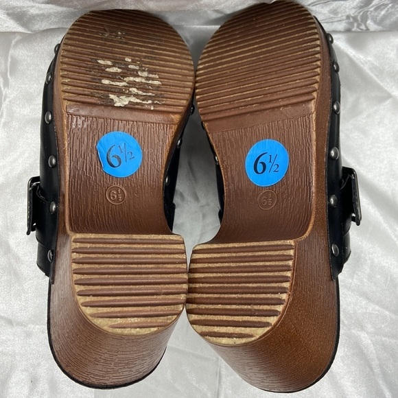 MIA Women’s Apollo Black Low Retro Studded Clogs Size 6.5 - Picture 11 of 15